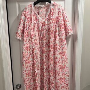 Floral Lace Trim Nightgown two piece with housecoat